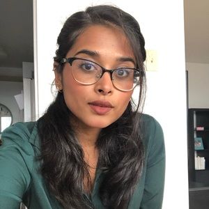 Meet your Posher, Zoe georgiana